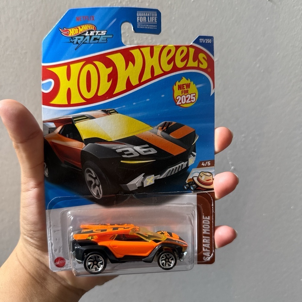 Hot Wheels Orange and Black Drift Car
